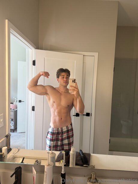 Aaronaesthetics