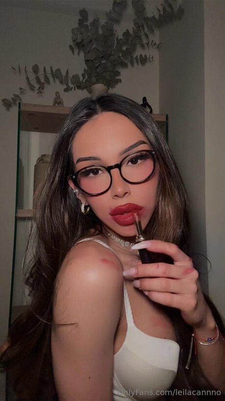 Nahá fotka uniklých OnlyFans od Leilacannno