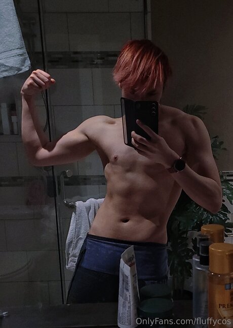 Обнаженная фотография утечки OnlyFans от Fluffycos