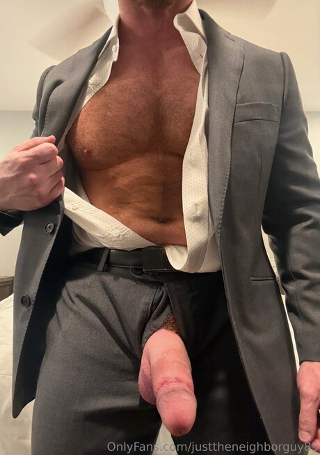 Foto nua vazada do OnlyFans de Justtheneighborguy85