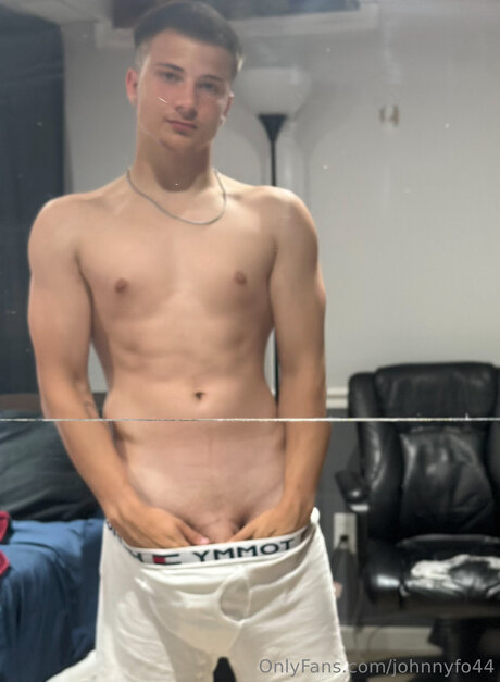 Naken läckt OnlyFans-bild av Johnnyfo44