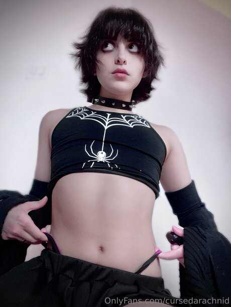 Nahá fotka uniklých OnlyFans od Cursedarachnid