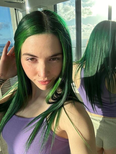 Alaston vuotanut OnlyFans-kuva Baileyfree