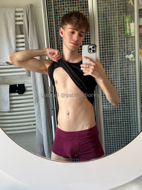 Foto di nudo di fuga di OnlyFans di Gabrieldiorvip