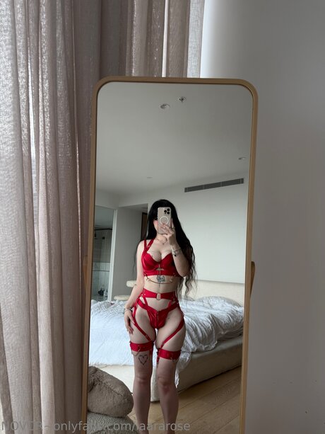 Laararose