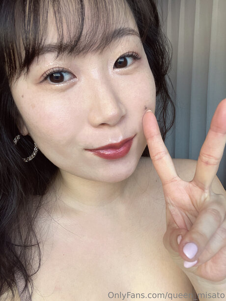 Naken läckt OnlyFans-bild av Queen Misato