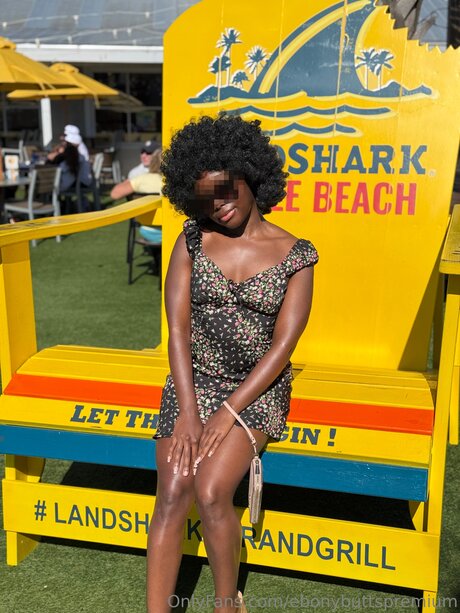 Foto nua vazada do OnlyFans de Ebonybuttspremium
