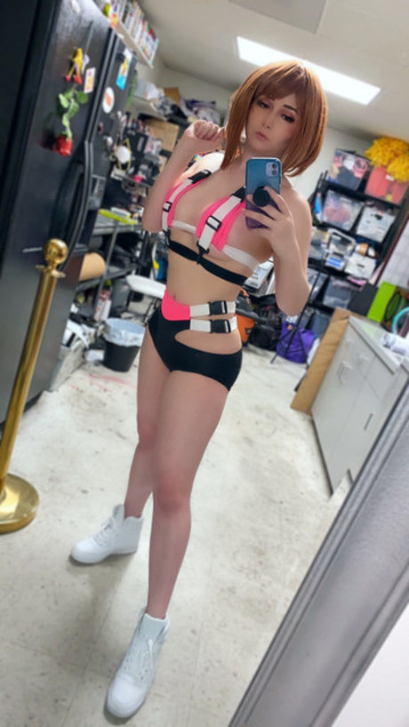 Nahá fotka uniklých OnlyFans od Kemi
