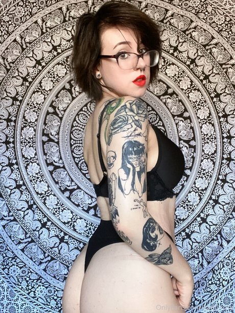 Kaiju_rose