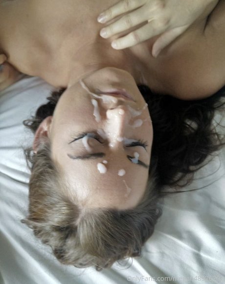 Naakte gelekte OnlyFans-foto van Megan Fitamergrl