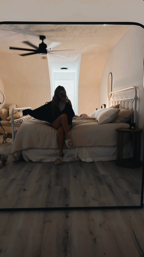 Alasti lekkinud OnlyFans-i pilt Zoey Aune