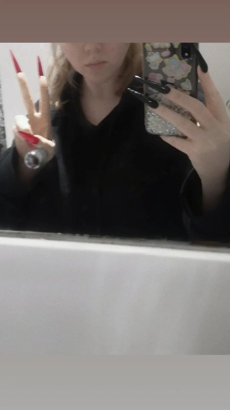 Nahá fotka uniklých OnlyFans od Kittie Is Baby