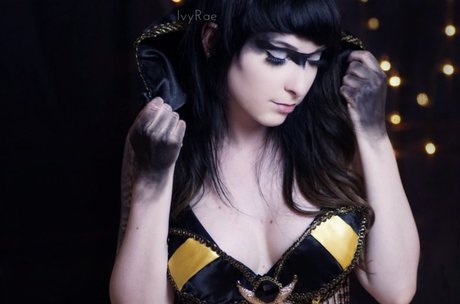 Ivy Laura