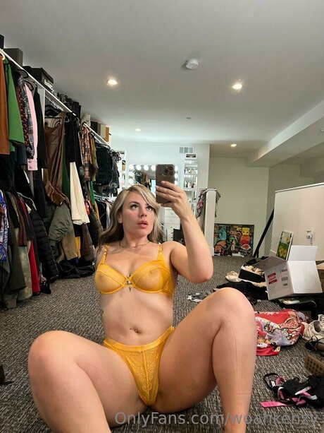 Foto di nudo di fuga di OnlyFans di Woahkenzy