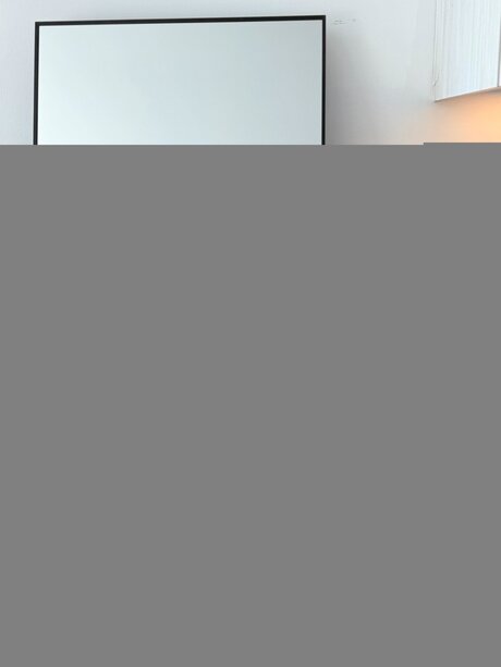 Naakte gelekte OnlyFans-foto van Jacquelinevalentinefree