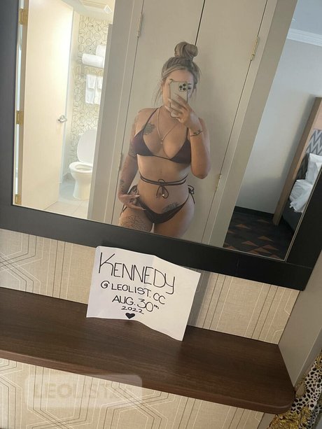 Nahá fotka uniklých OnlyFans od Kennedy Nicole