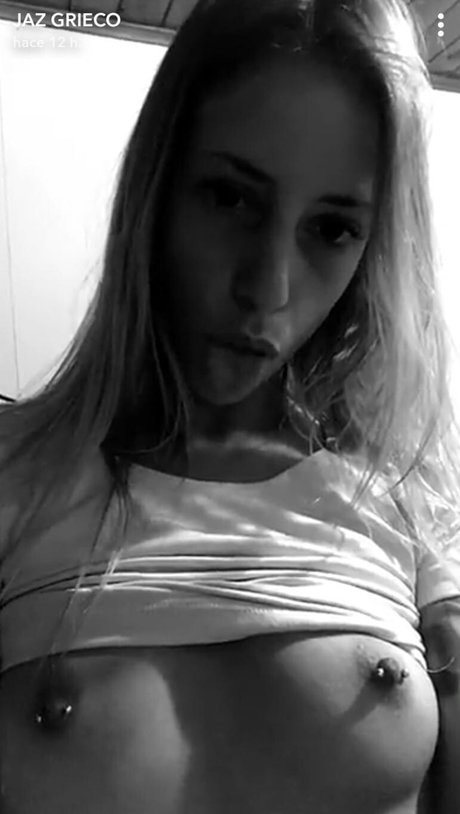 Nacktes geleaktes OnlyFans-Foto von Jaz Grieco