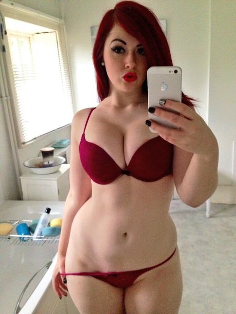 Nahá fotka uniklých OnlyFans od Jaye Rose