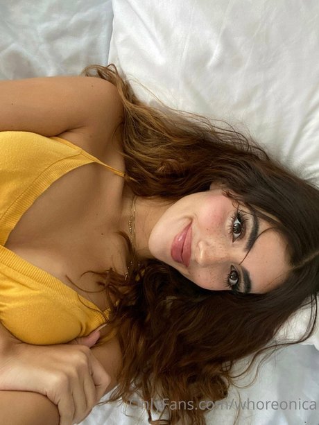 Naken läckt OnlyFans-bild av Whoreonica