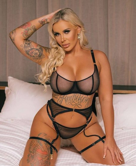 Foto desnuda filtrada de OnlyFans de Andy Adams