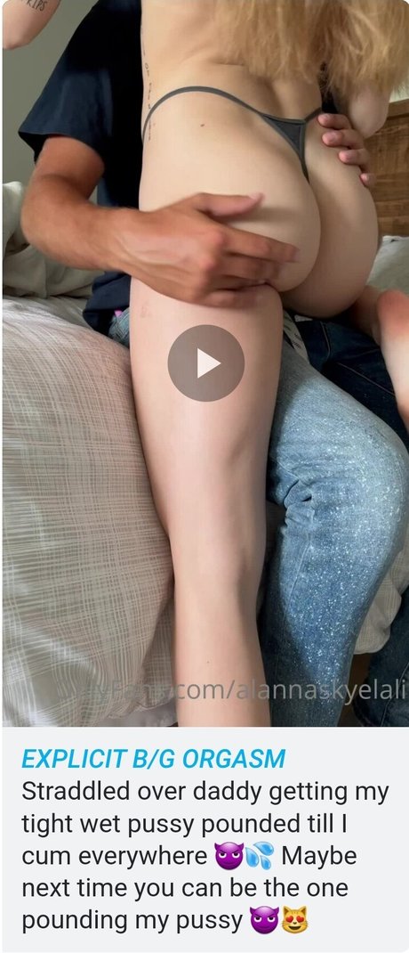 Naken lekkede OnlyFans-bilde av Alanna Laliberte