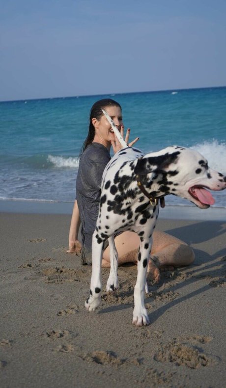 Nahá fotka uniklých OnlyFans od Amanda Cerny