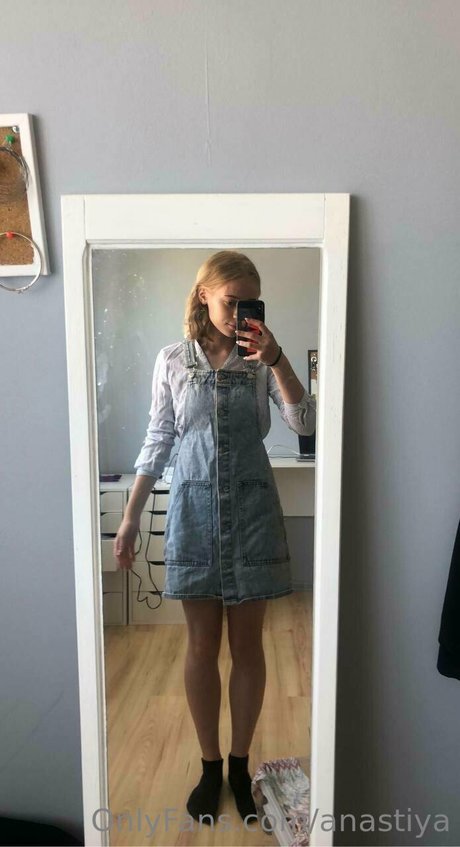Nagie wyciekłe zdjęcie OnlyFans od Anastiya