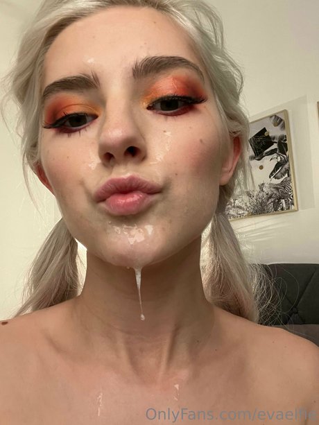 Eva Elfie