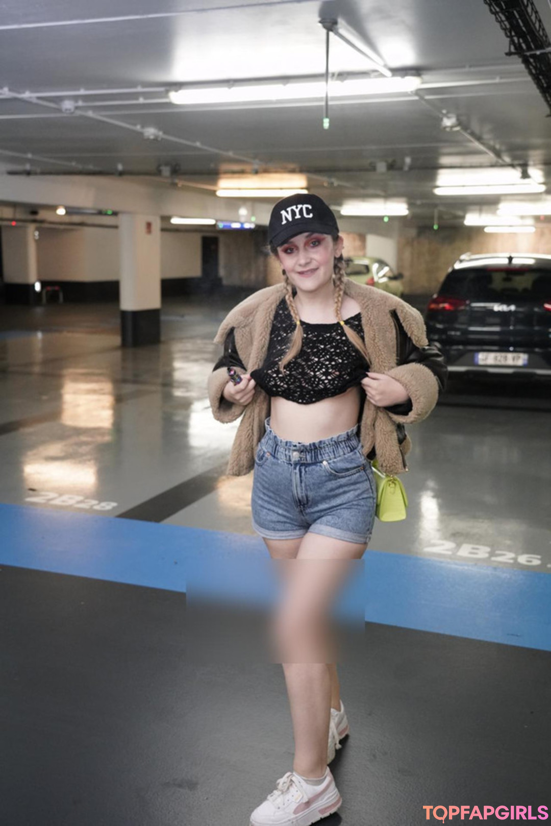 Nacktes geleaktes OnlyFans-Foto von Louise Little French #21