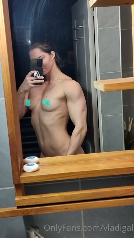 Nahá fotka uniklých OnlyFans od Vladislava Galagan