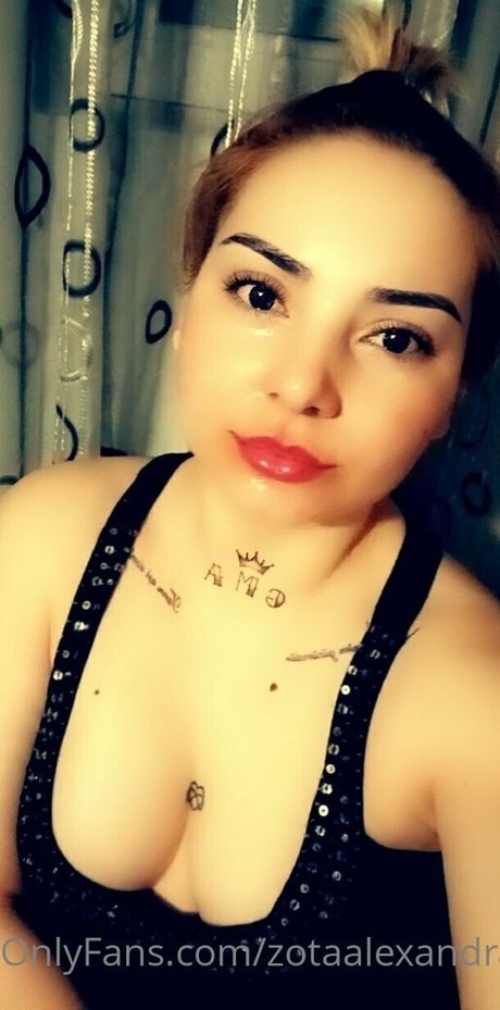 Nahá fotka uniklých OnlyFans od Zotaalexandra