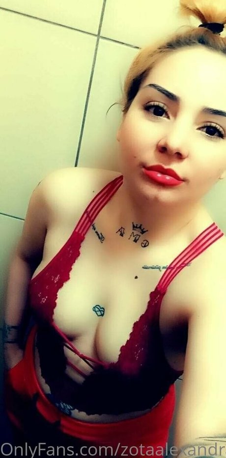 Nahá fotka uniklých OnlyFans od Zotaalexandra
