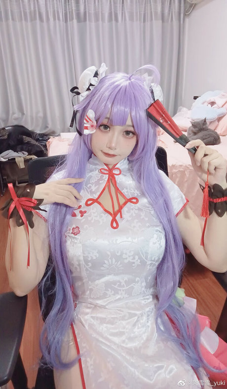 Nahá fotka uniklých OnlyFans od Yuki