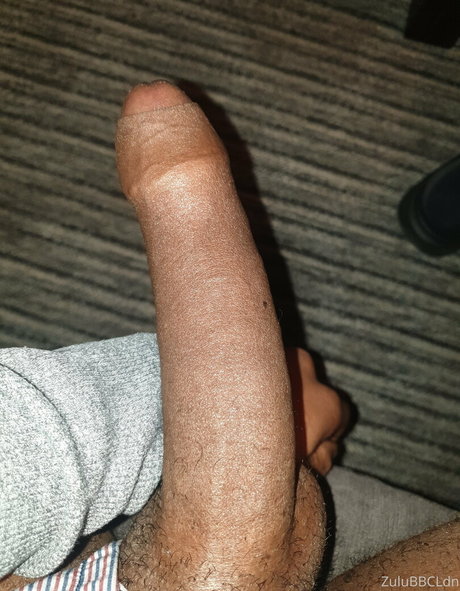 Nahá fotka uniklých OnlyFans od Zulubbcldn
