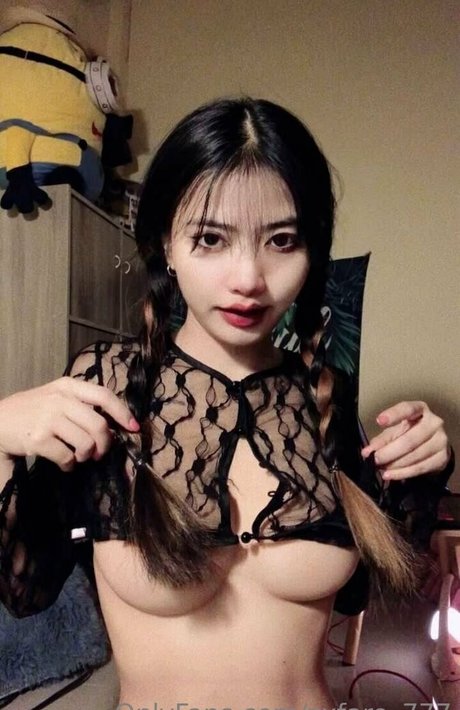 Alaston vuotanut OnlyFans-kuva Zxfaro777