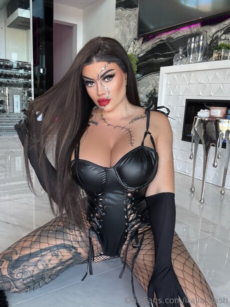 Naken läckt OnlyFans-bild av Italia Kash