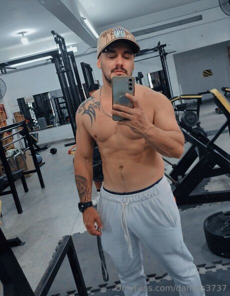 Nahá fotka uniklých OnlyFans od Daniels3737