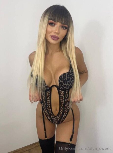 Nøgent lækket OnlyFans-billede af Olya Sweet