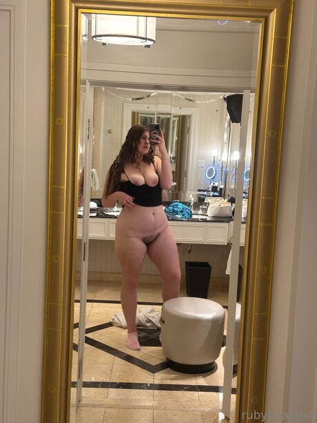Rubypeachxo