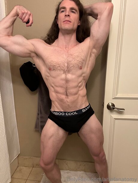 Обнаженная фотография утечки OnlyFans от Artofanatomy