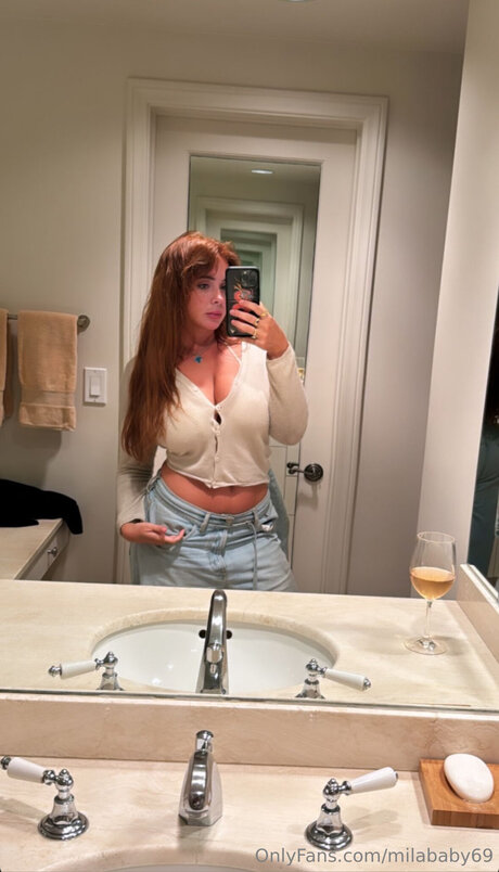Naken läckt OnlyFans-bild av Milababy69