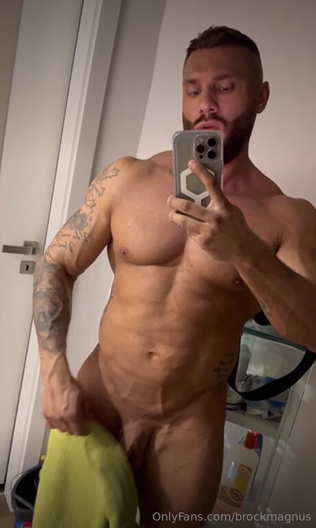 Обнаженная фотография утечки OnlyFans от Brockmagnus