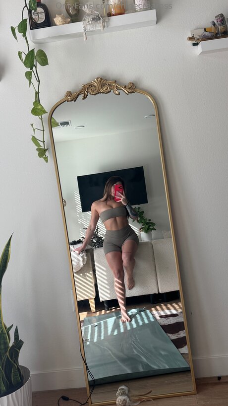 Nahá fotka uniklých OnlyFans od Chloecreamss