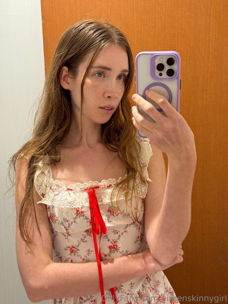 Photo nue de fuite OnlyFans de Eireenskinnygirl