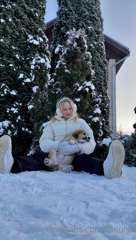 Naken lekkede OnlyFans-bilde av Dinulya