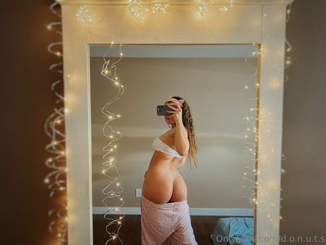 Duna D O N U T S  nude leaked OnlyFans photo
