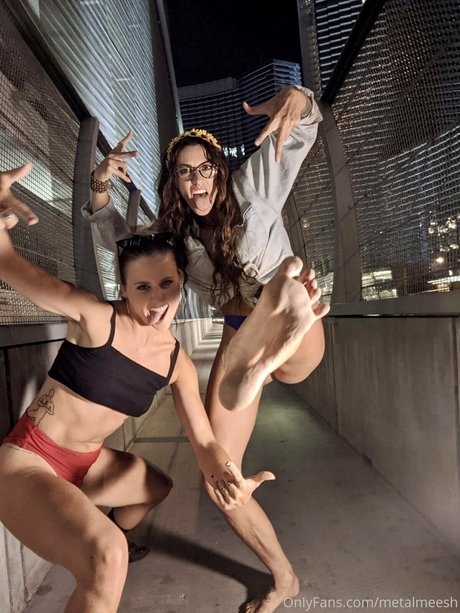 Nahá fotka uniklých OnlyFans od Meesh