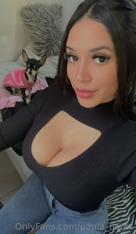 Paula Flores