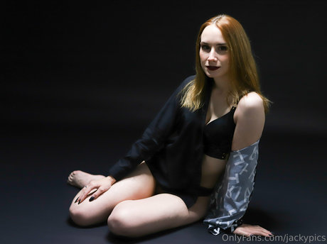 Nøgent lækket OnlyFans-billede af Jackypics