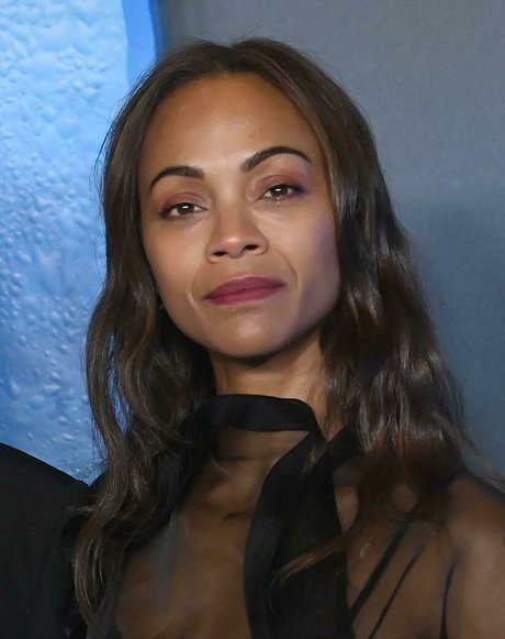 Foto nua vazada do OnlyFans de Zoe Saldana